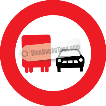Cấm ôtô tải vượt